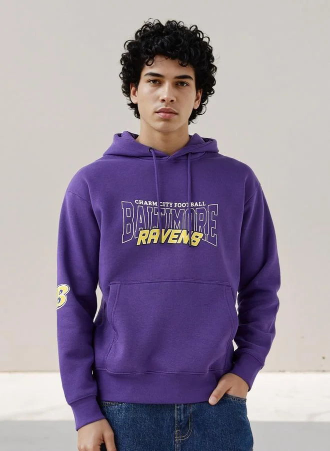 اس بي كاركترز هودي رجالي بطبعة بالتيمور ريفنز كبير الحجم
