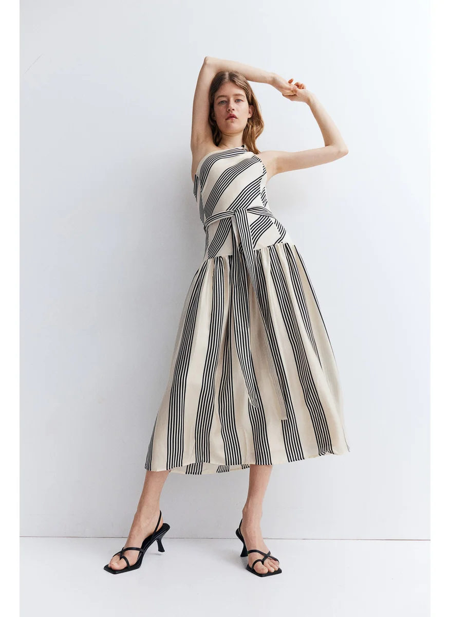 اتش اند ام One-Shoulder Dress