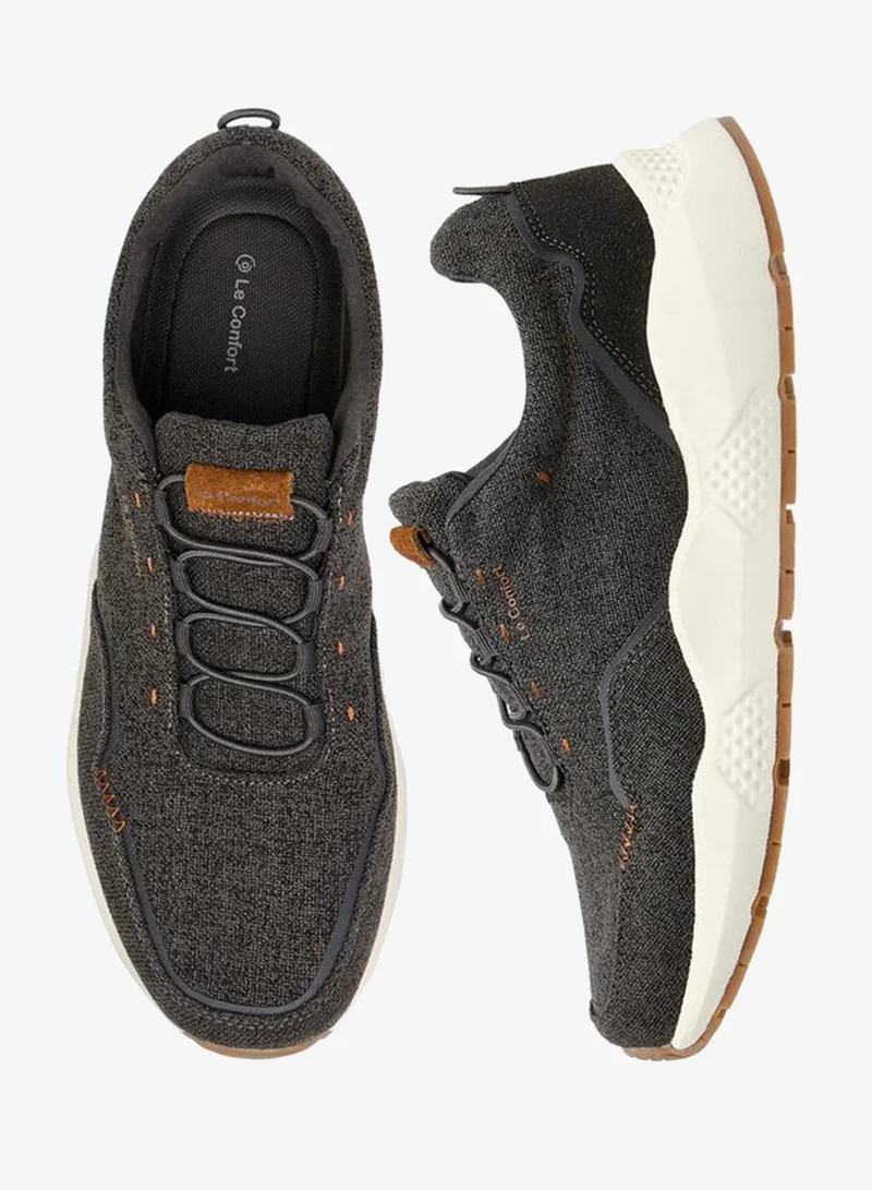 لو كونفورت Textured Slip-On Sneakers