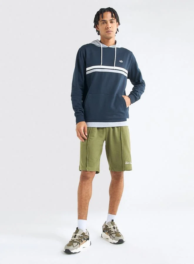 سبلاش فيڤ سويت شيرت مخطط بقبعة وأكمام طويلة وجيوب كنغر