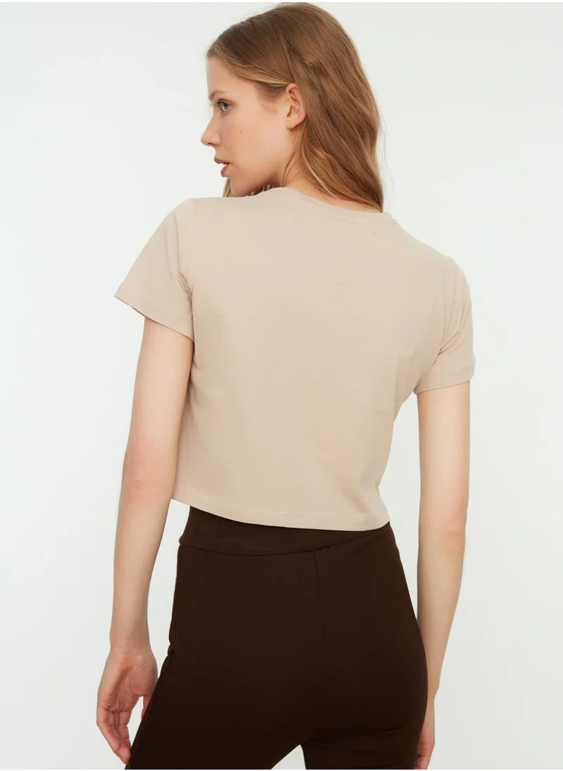 trendyol Round Neck Graphic T-Shirt