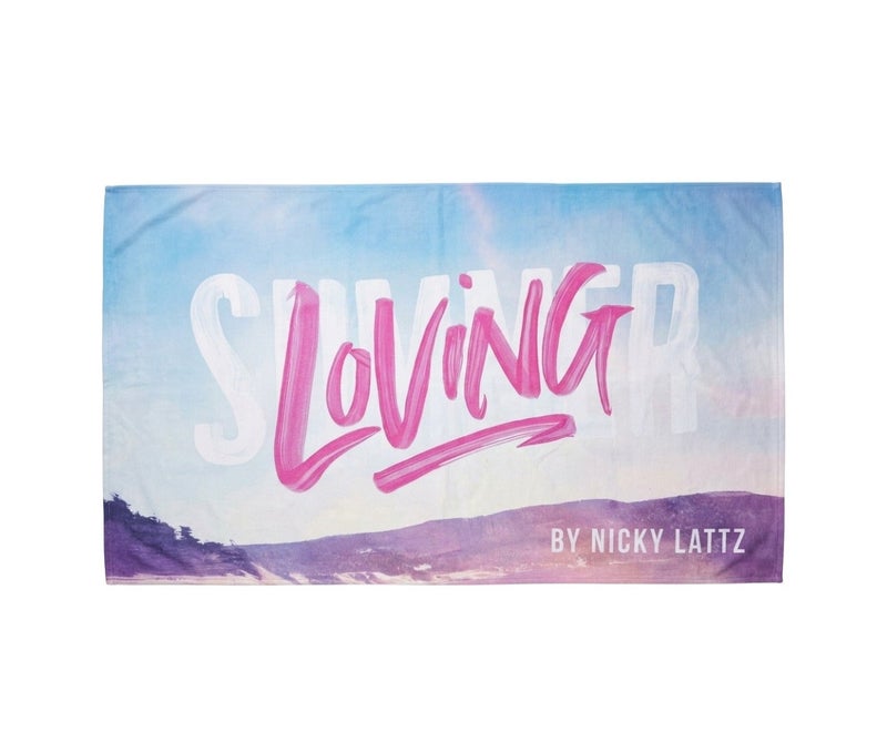 SUMMER LOVING Beach Towel – Sky Print – Multicolor – 140 × 70 cm - Image 1