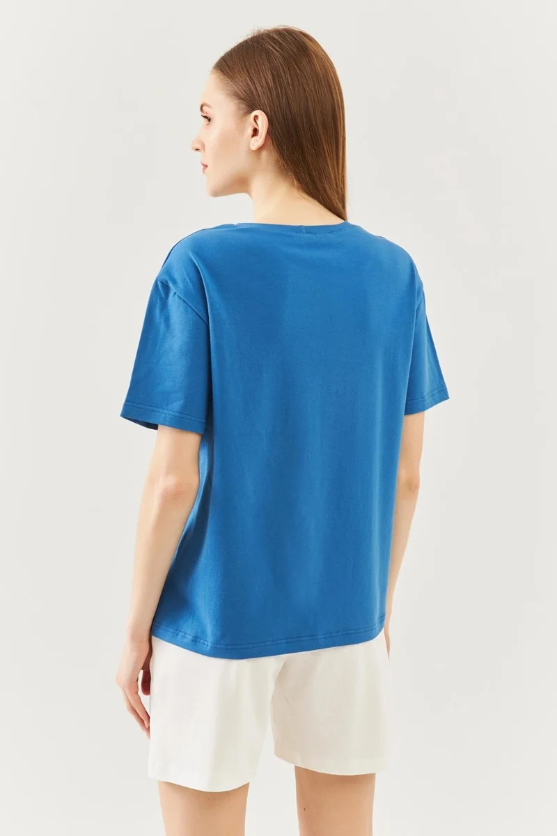 بوتيكجيز Blue Oversize Comfortable Cotton Combed Crew Neck Short Sleeve Basic T-Shirt