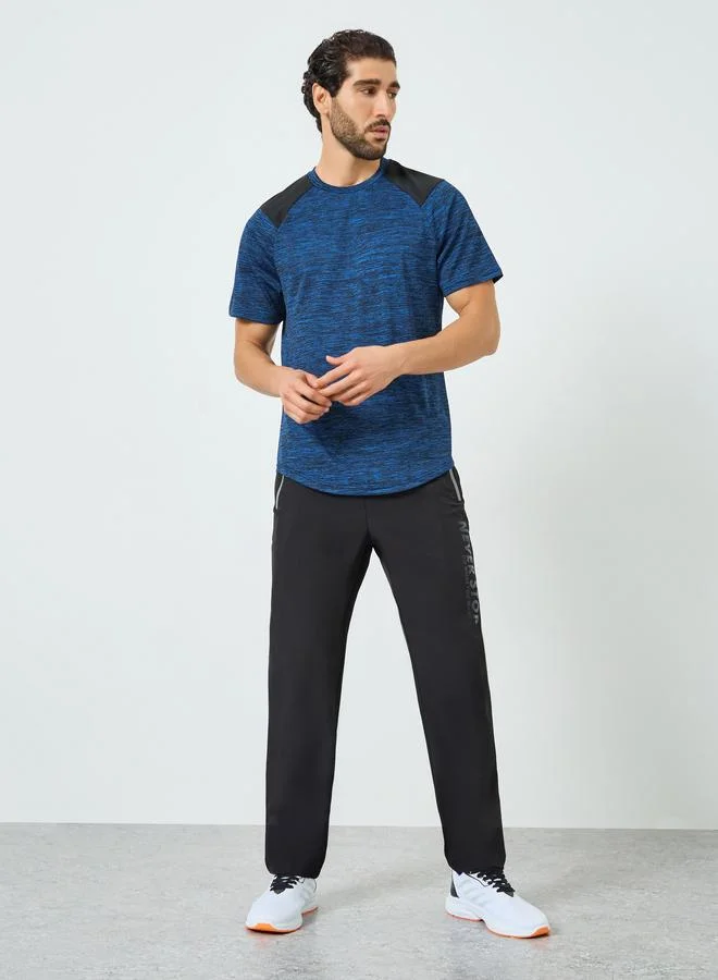 ستايلي اكتيف تيشيرت تدريب بحافة سكوب وأكتاف متباينة