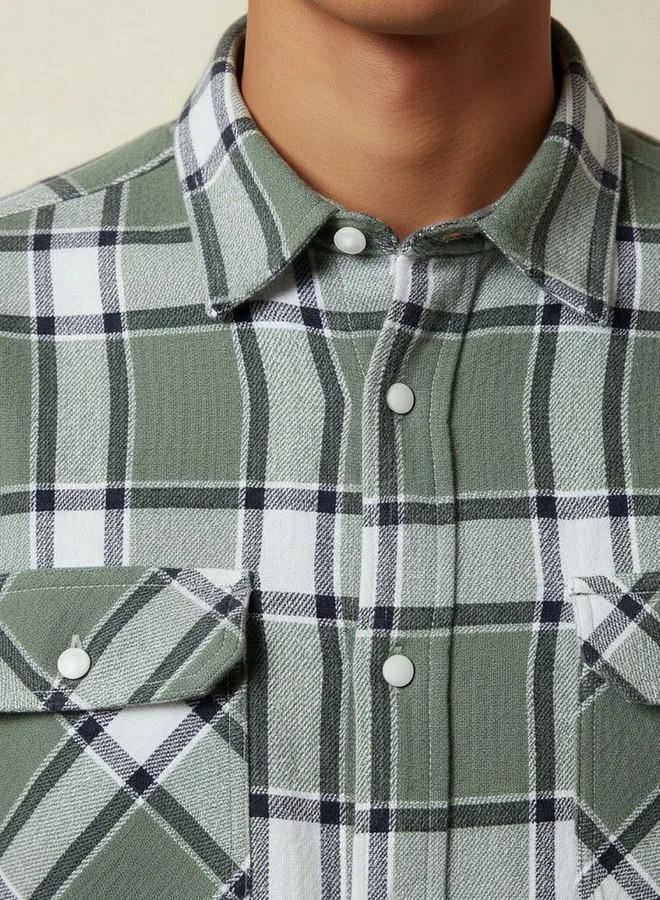Lee Cooper GREEN Lee Cooper Men Regular Fit Collared Checked Long Sleeves Shirt for Men | Best Price UAE
