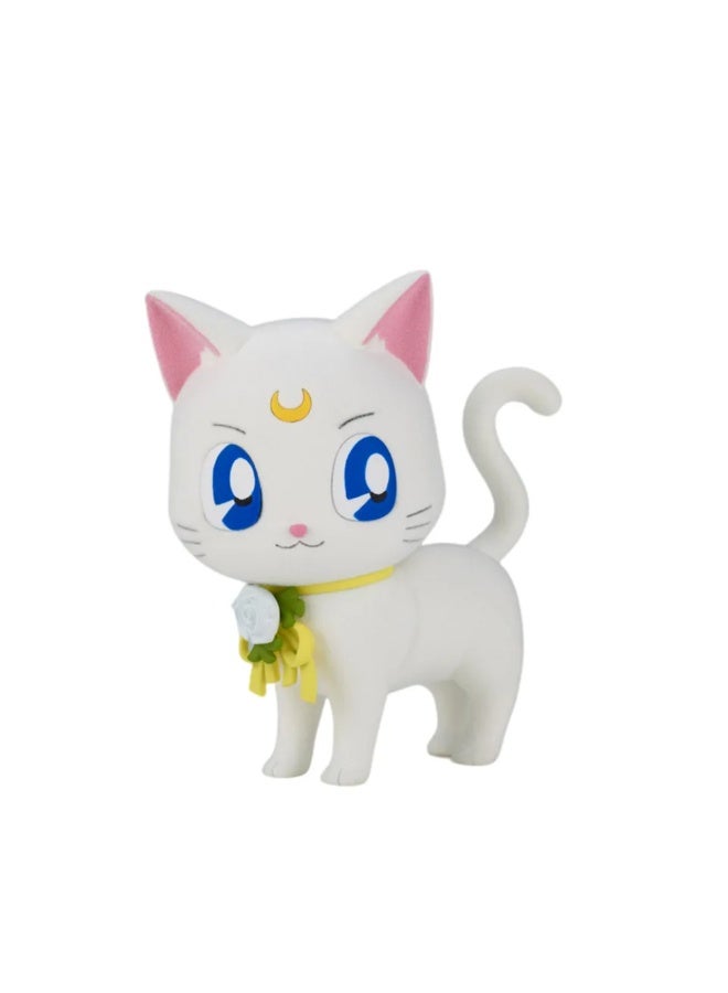 Bandai Pretty Guardian Sailor Moon Artemis Fluffy Puffy Dress Up Style Figure by Banpresto 