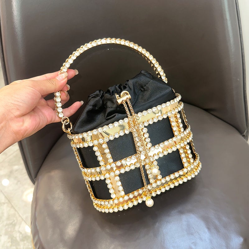 2024 Super Flash Diamond Handbag Fashion Ladies Metal Crossbody Niche Design Bucket Bag All-Match Women'S Dinner Bag - Image 1