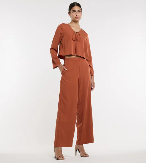 بي سي بي جي BCBG Solid Woven Pants