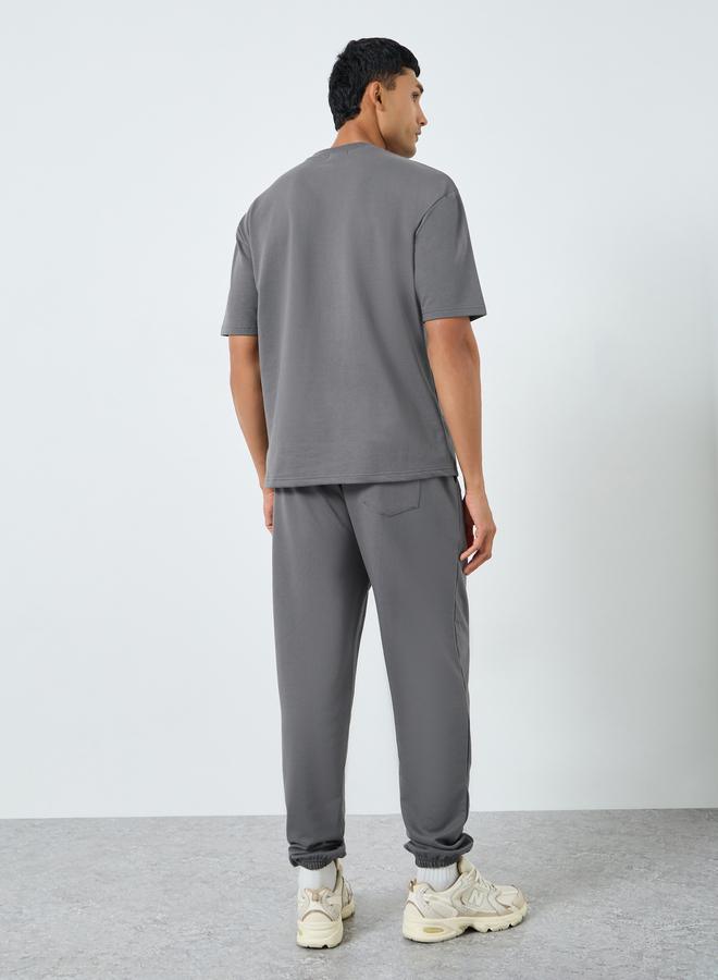 Styli Men Short Sleeve Oversized T-Shirt and Joggers Co-Ords - Image 5