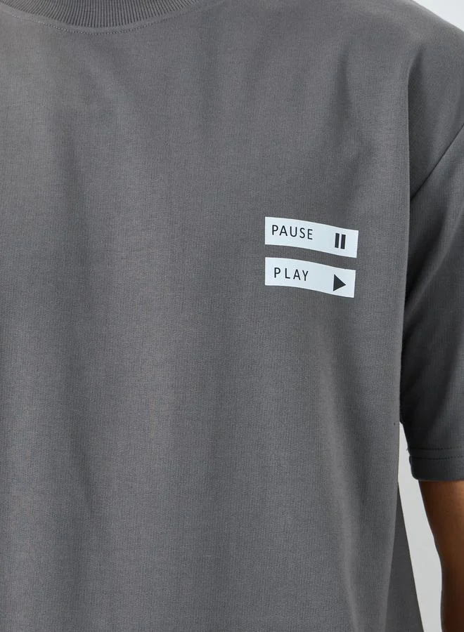 Styli  Men Short Sleeve Oversized T-Shirt and Joggers Co-Ords for Men | Best Price UAE