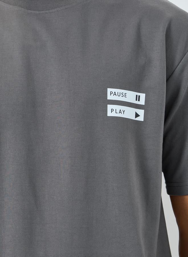 Styli Men Short Sleeve Oversized T-Shirt and Joggers Co-Ords - Image 3