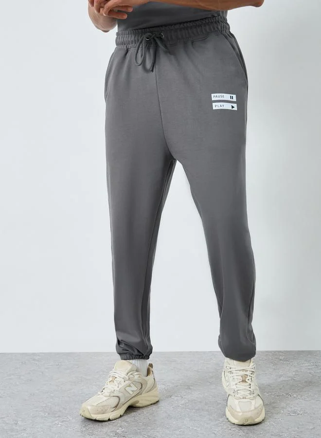 Styli  Men Short Sleeve Oversized T-Shirt and Joggers Co-Ords for Men | Best Price UAE