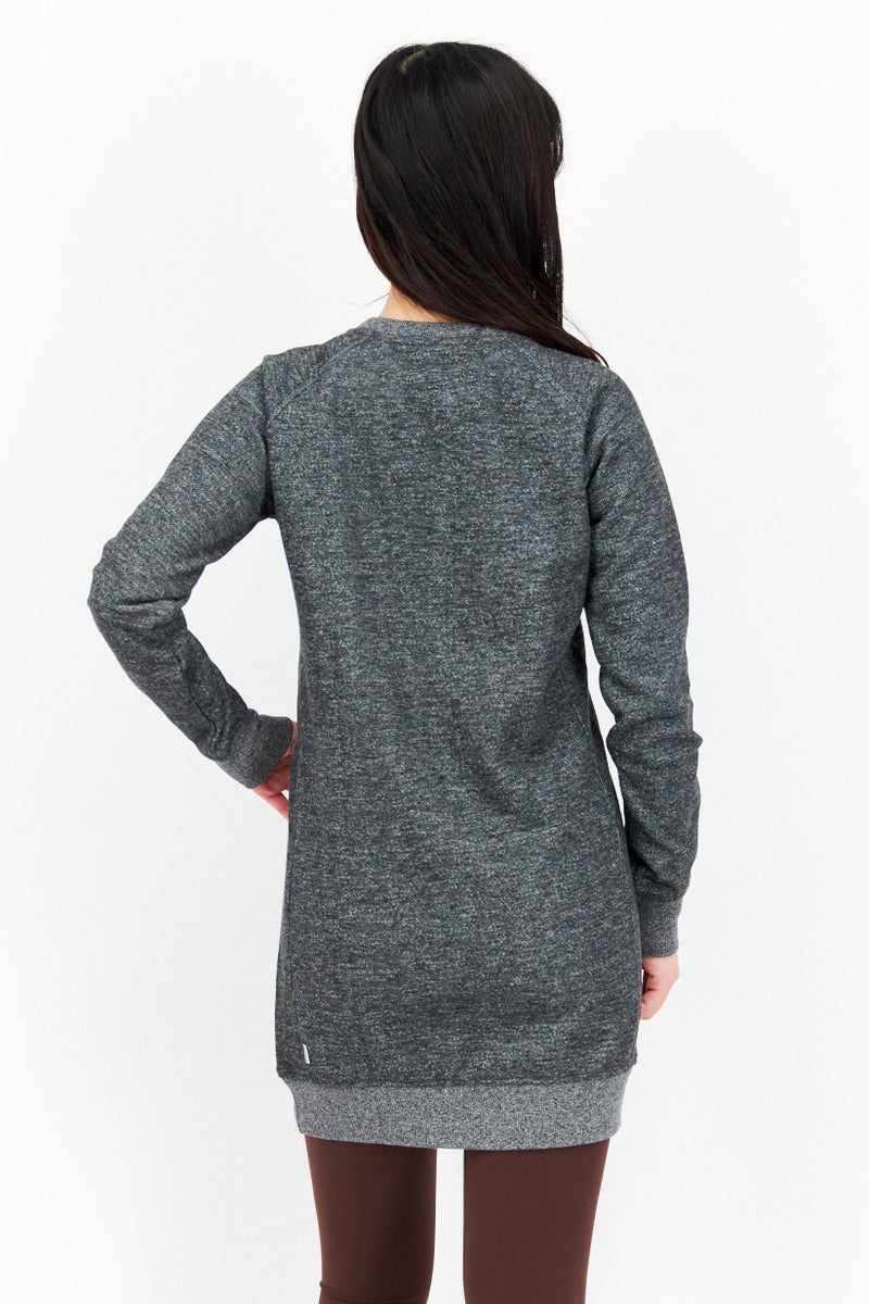 CONVERSE Women Sportswear fit Brand Logo Training Sweatshirts, Black - Image 3