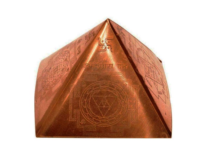 Shoppingrox Copper Vastu Pyramid Yantra 8 Cms Small 1 Piece  - Image 1
