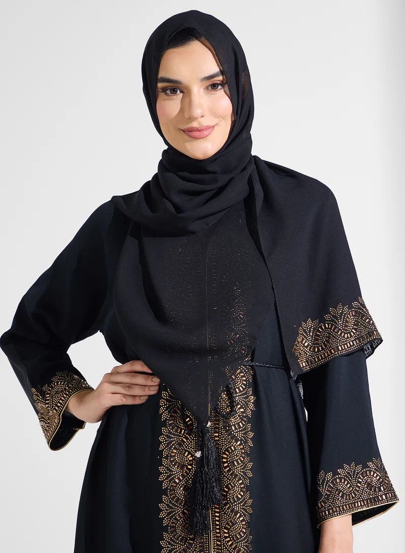 ارابيان كلوزيت عباية مفتوحة مطرزة بحزام