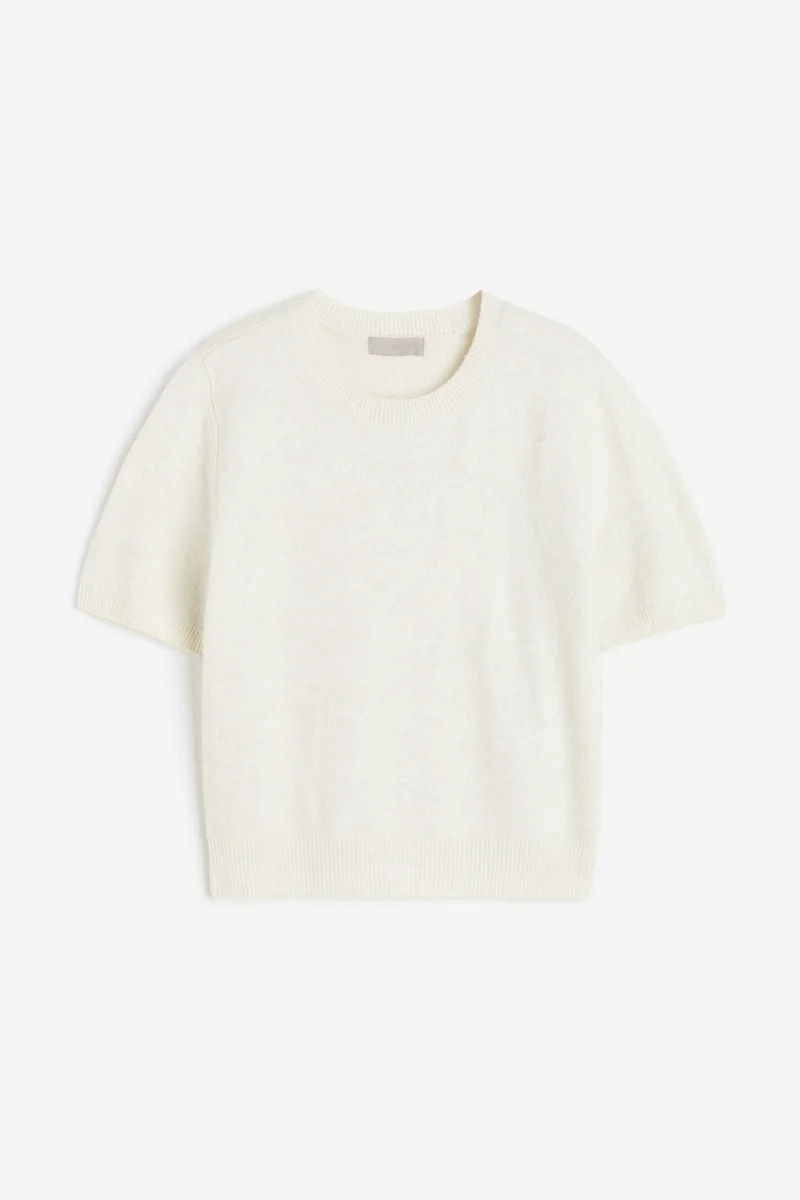 اتش اند ام كنزة محبوكة من نسيج ناعم