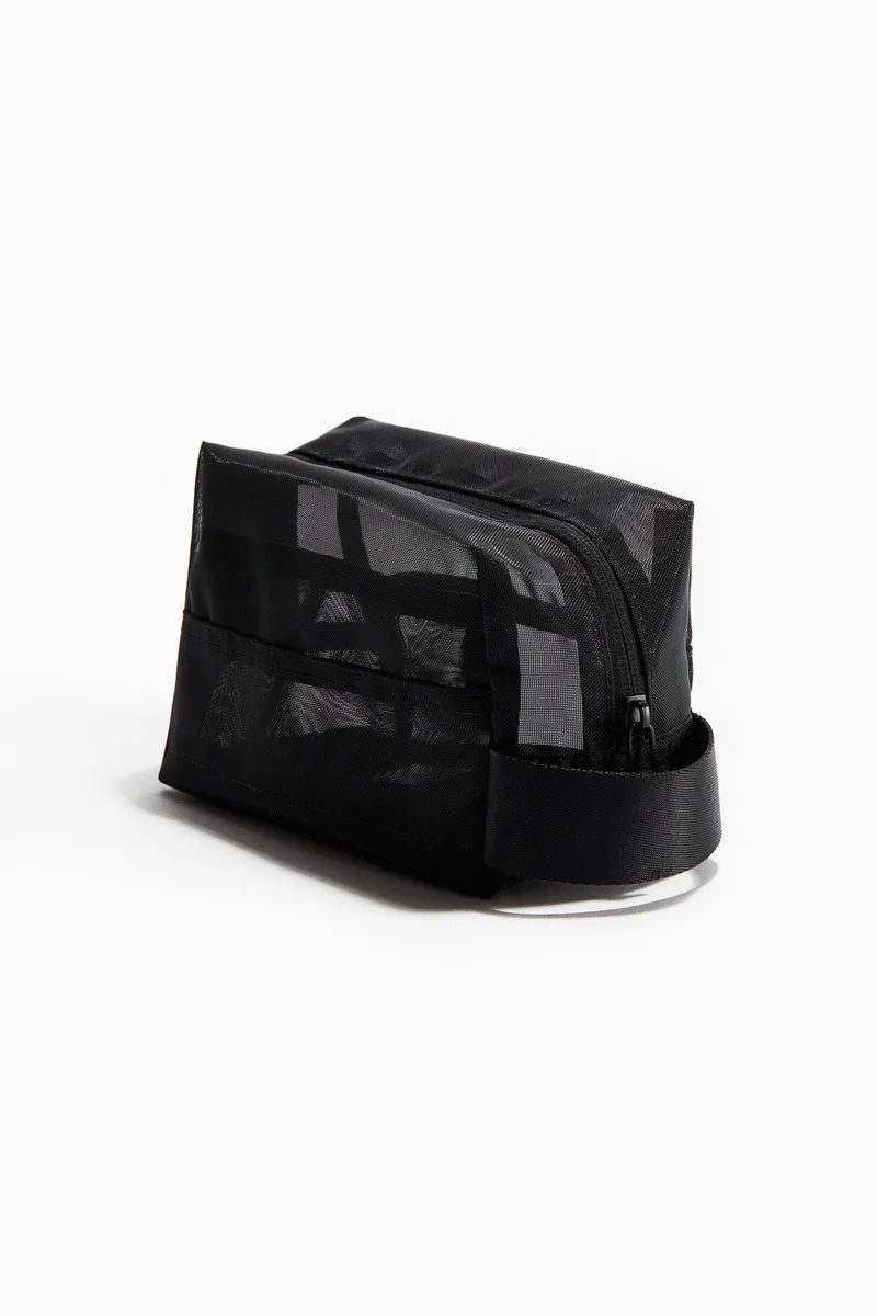 اتش اند ام حقيبة رياضية لمستحضرات العناية مقاومة للماء