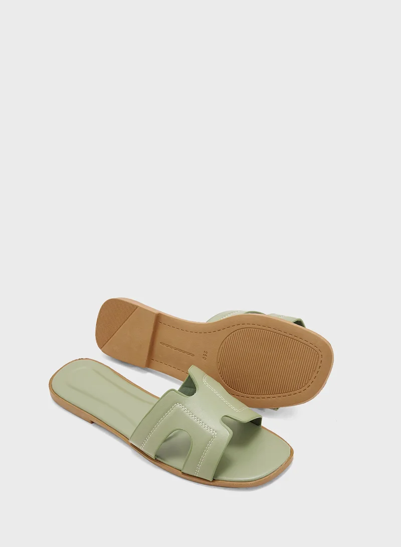 Ginger Womens Casual Flat Sandal