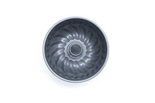 Fox Run Mini Fluted Pan with Center Tube, Preferred Non-Stick, 4-Inch - Image 3