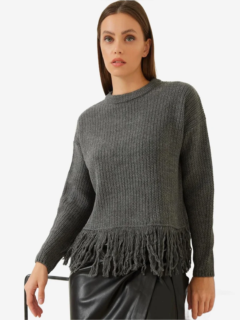 LUCCI Fringed Crew Neck Crop Sweater