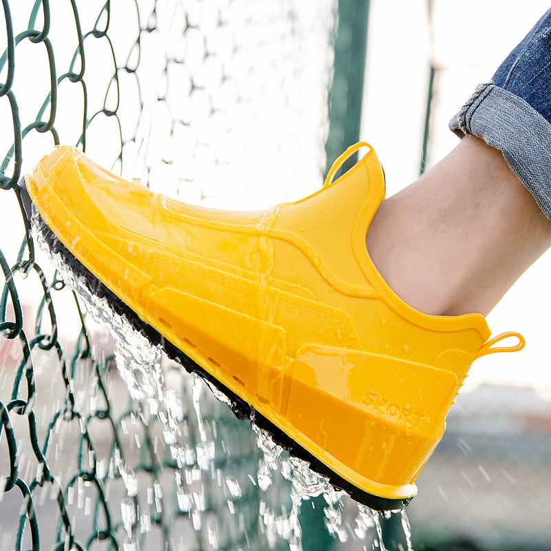 Short Tube Mens Rain Shoes Low-top Outdoor Off-road Water Shoes Lightweight Durable Non-slip Rubber Shoes Kitchen Work Shoes Yellow