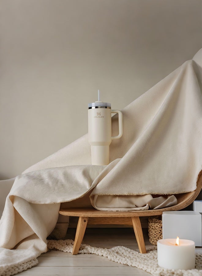 Stanley Quencher H2.0 FlowState Stainless Steel Vacuum Insulated Tumbler 40oz with Lid and Straw, Travel Mug for Water, Coffee, Iced Tea, Smoothie, cream-coloured - Image 5