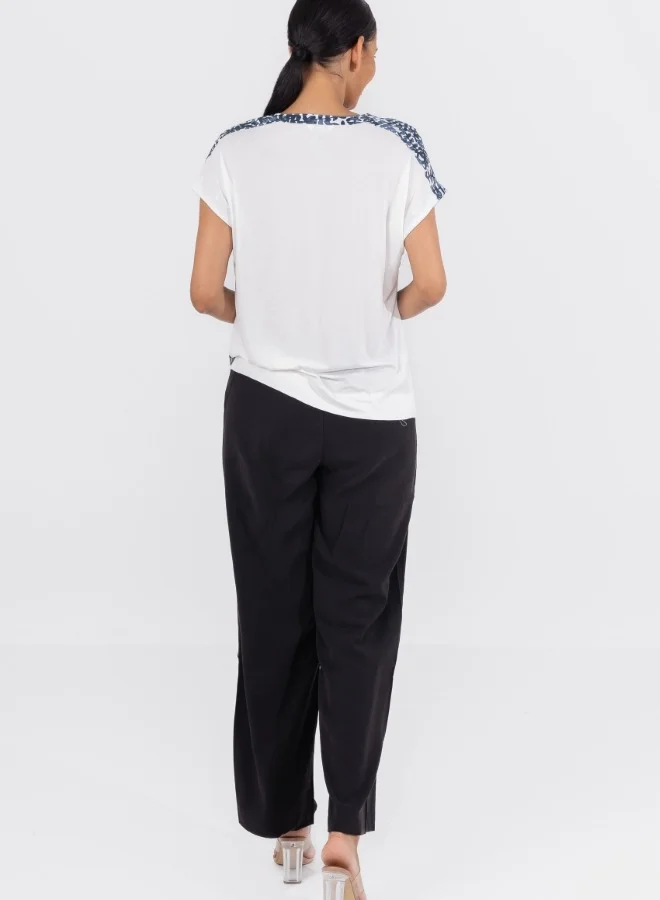 ZABAIONE Abstract Print V-Neck Cap Sleeve Blouse - Blue and White