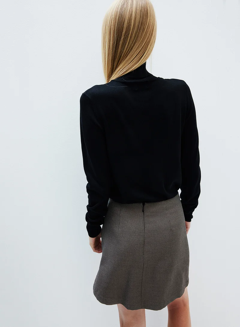 H&M Metal-Detail Mini Skirt