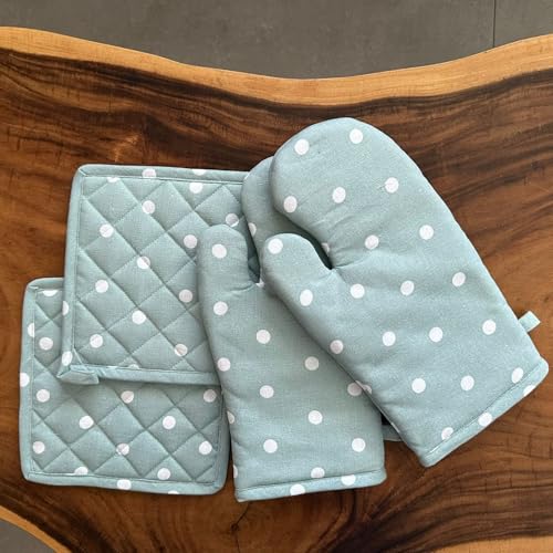 Oak & Lily Combo Set of Oven Mittens & Pot Holders | 100% Cotton | Heat Resistant & Cushioned | Washable | European Quality | for Cooking, Baking, BBQ & Microwave Use (Blue and White Polka Dot Print) - Image 2