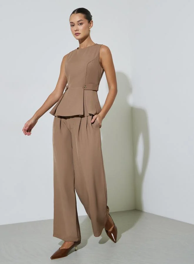 ستايلي Brown Solid Pleated Wide Leg Pants