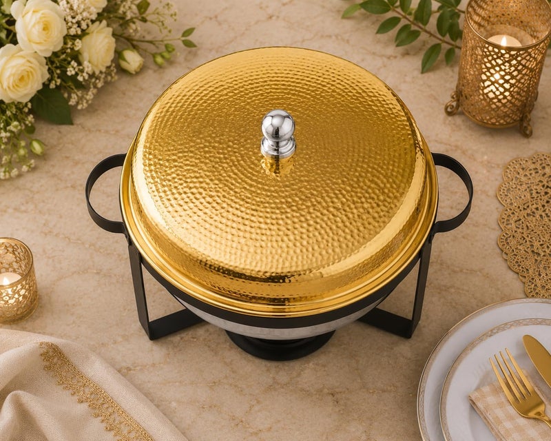 Servewell VN527WGH Round Chafing Dish with Gold Hammer Finish - 3L - Image 4