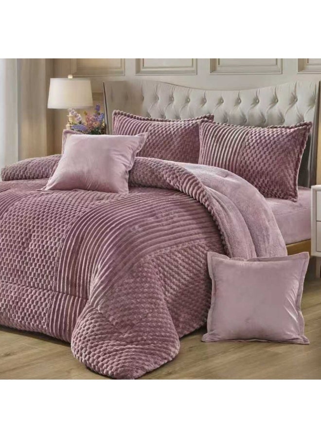 Moon Double-Sided Winter comforter, Velvet and Fur - 6-Piece Comforter Set (1 Comforter + 1 Elastic Mattress Protector + 4 Decorative Pillowcases) - Image 2