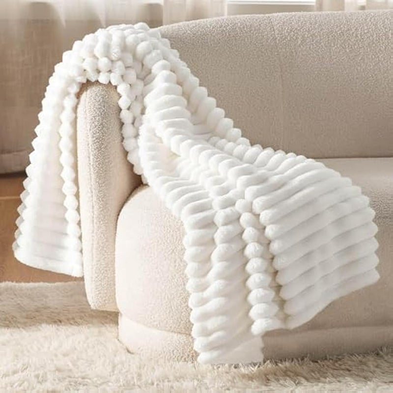 Loquat 150 * 200cm Fleece Twin Blanket for Couch - Super Soft Cozy Blankets for Women men, Throw Blanket for Couch Bed(white) - Image 3