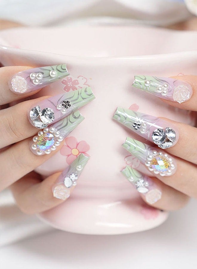 24 قطعة رقع أظافر فنية مضغوطة على الأظافر، مع مجموعة أدوات الأظافر، والماس الأخضر والأرجواني، ومجوهرات اللؤلؤ، وبقع أظافر طويلة شبه منحرف، ونماذج مزاجية متعددة الاستخدامات اليومية، وبقع مريحة، وصحة وسلامة - Image 1