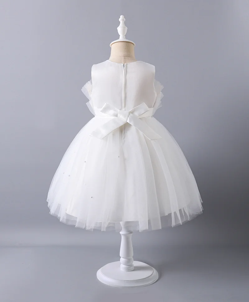 Mark & Mia Mark & Mia Bow Detailed Sequins Embellished Sleeveless Tulle Dress - White