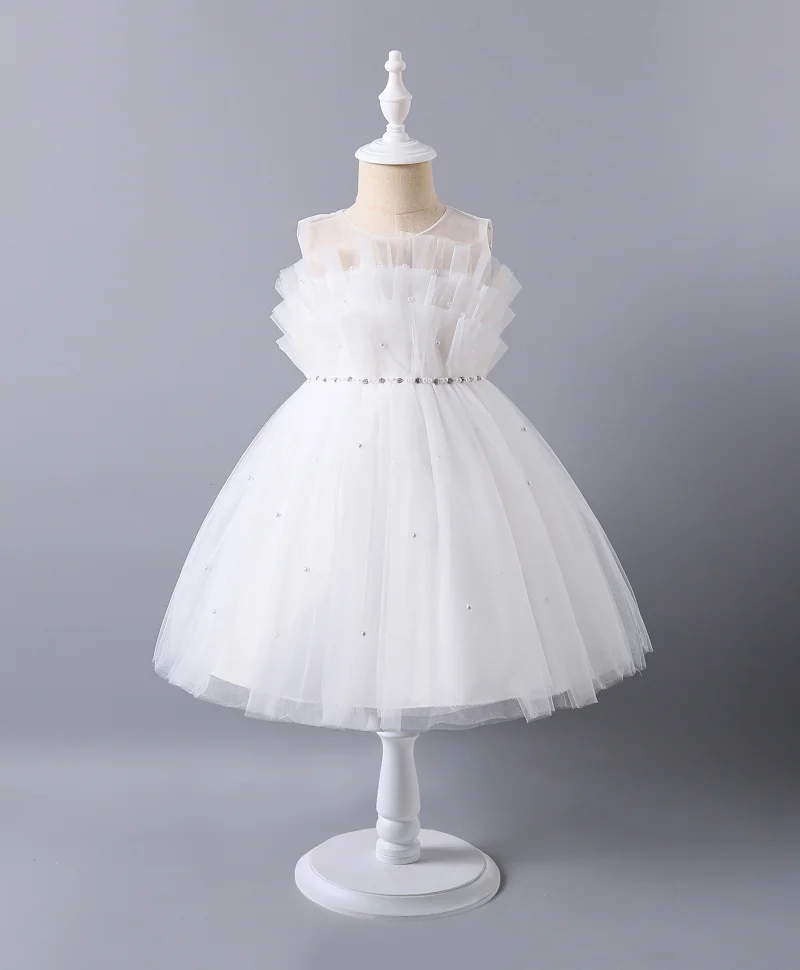 Mark & Mia Mark & Mia Bow Detailed Sequins Embellished Sleeveless Tulle Dress - White