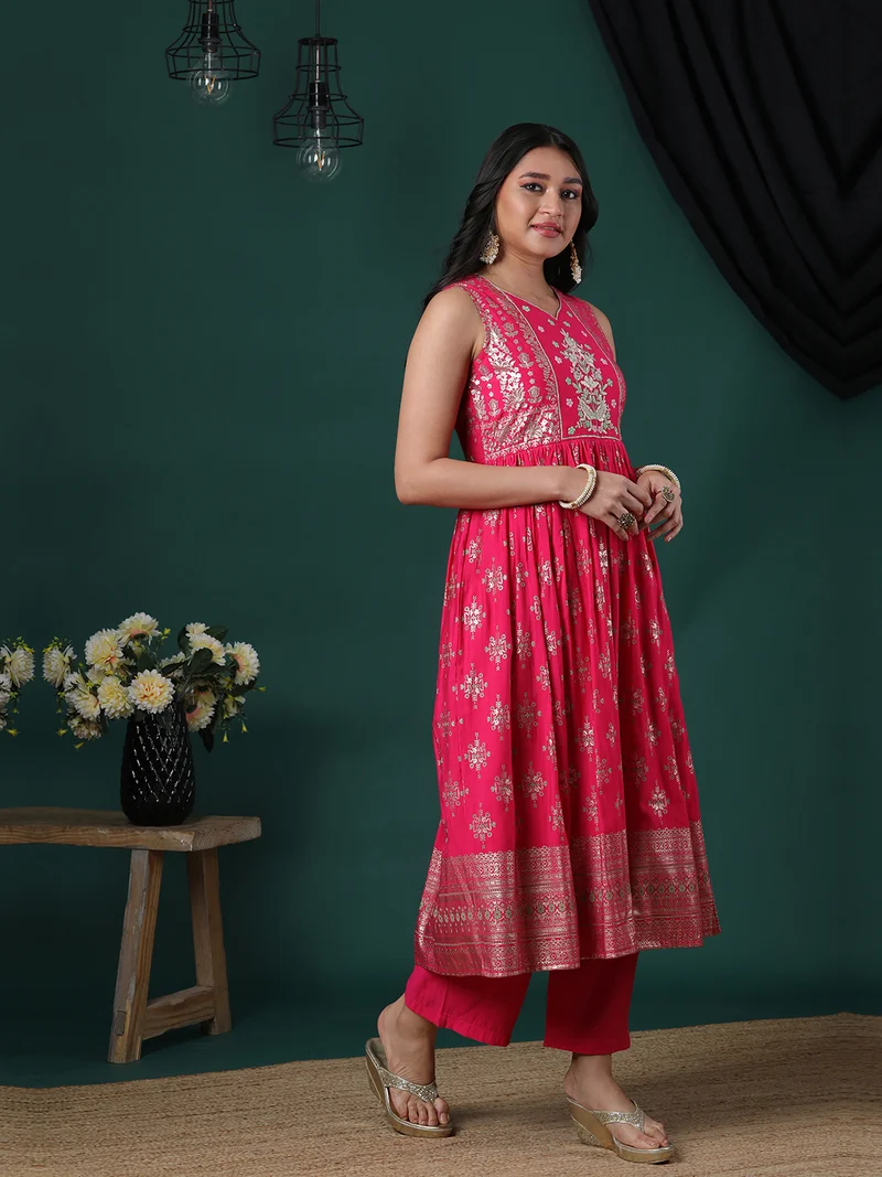globus Women Ethnic Motifs Printed Pleated Kurta With Palazzos