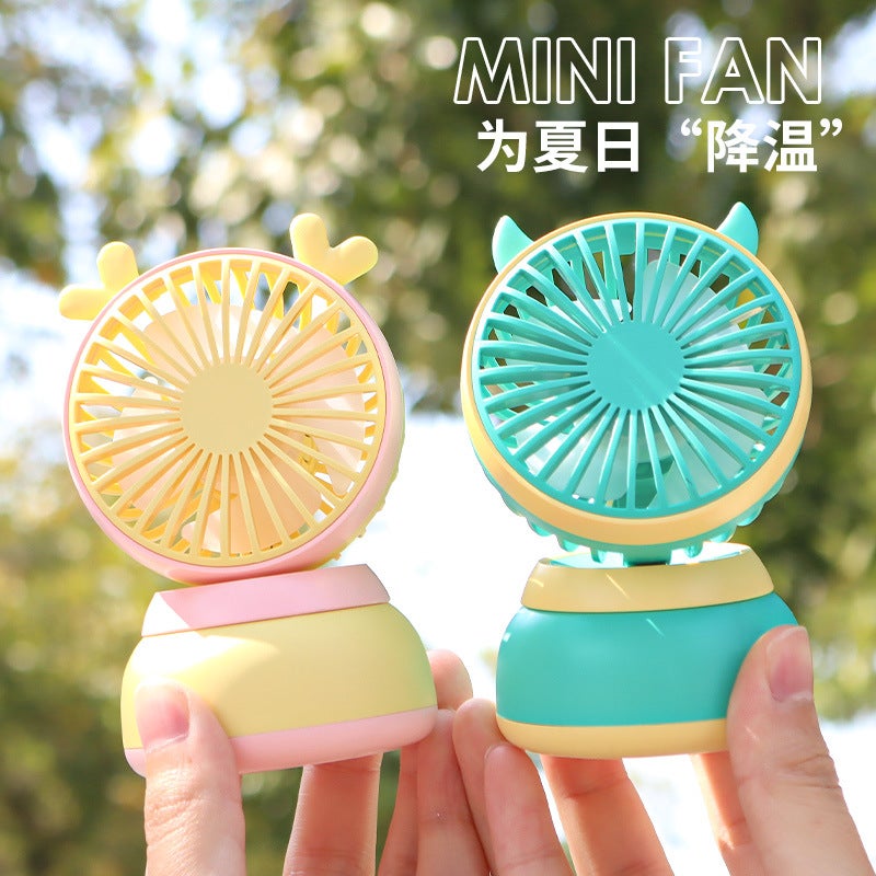 New Desktop Small Fan Mini Portable Usb Fan Home Dormitory Large Wind Gift Factory Delivery - Image 5
