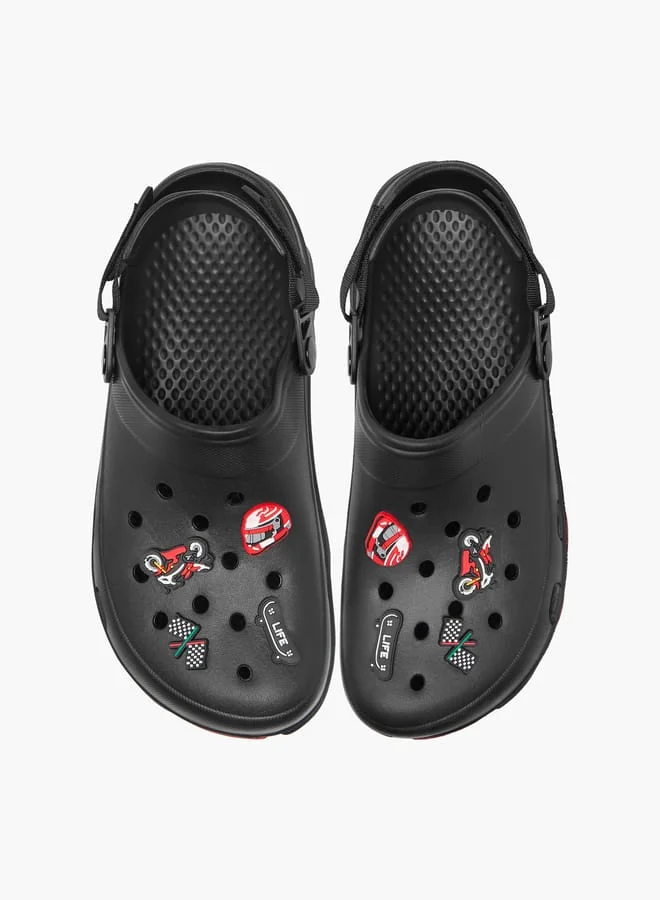 لي كوبر شباشب رجالي بتفاصيل تطريز مع حزام خلفي