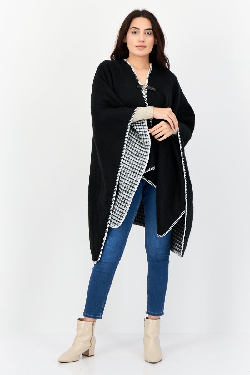 Vintage Havana Women Solid Whip Stitch Ruana Poncho, Black  - Image 4