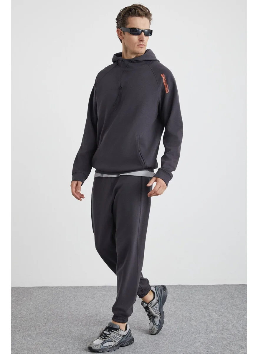 GRIMELANGE Arragon Men's Basic Elastic Leg Soft Fabric 3 Thread Organic Cotton Anthracite Sweatpants