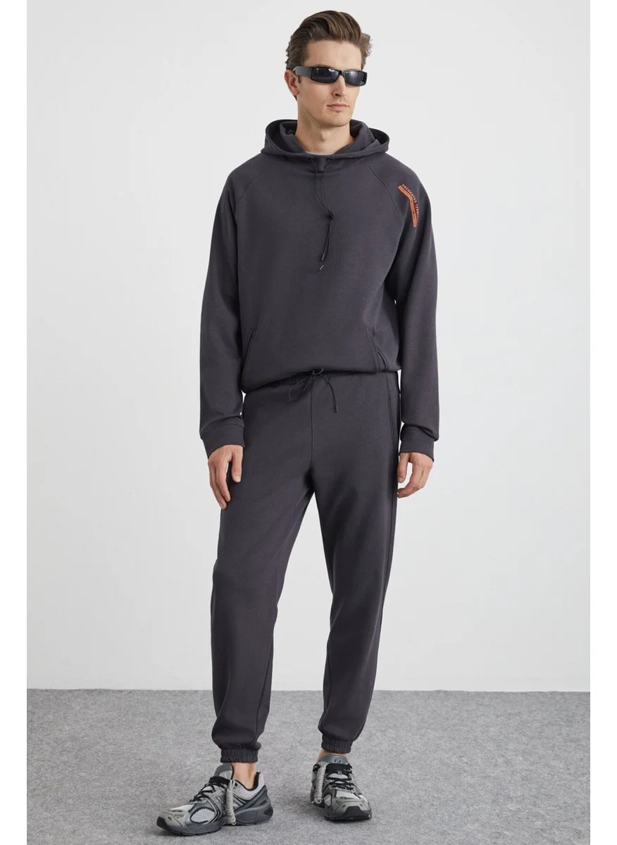 GRIMELANGE Arragon Men's Basic Elastic Leg Soft Fabric 3 Thread Organic Cotton Anthracite Sweatpants