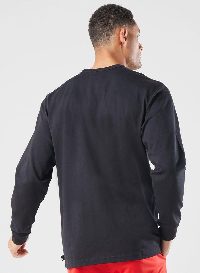 Nike Sportswear Premium Essentials Men's Long-Sleeve T-Shirt - Image 2