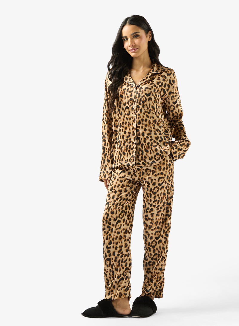 Ginger Satin Leopard Print Relaxed Fit Shirt & Pyjama Set - Image 5