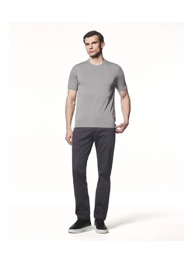 Short Sleeve Knit T-Shirt.