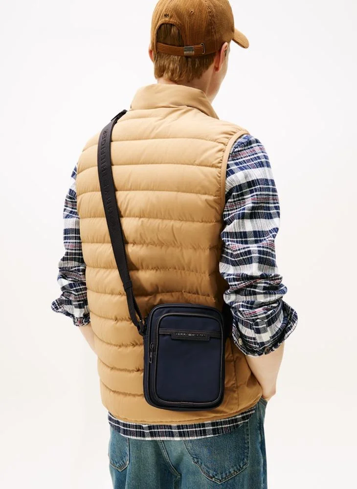 TOMMY HILFIGER REPREVE Crossbody