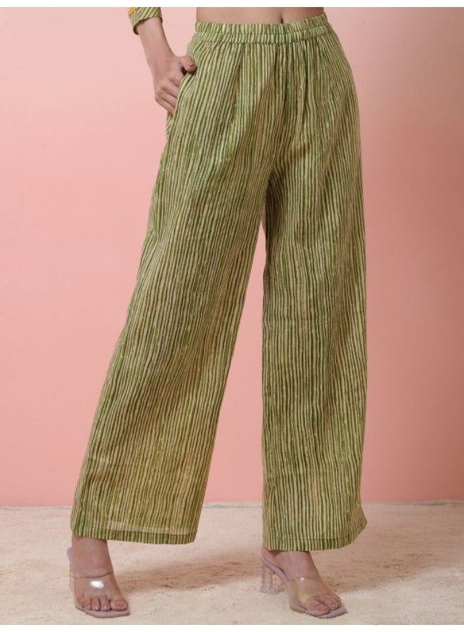 AKS Green Printed anarkali Kurta set with Gota work - Image 3