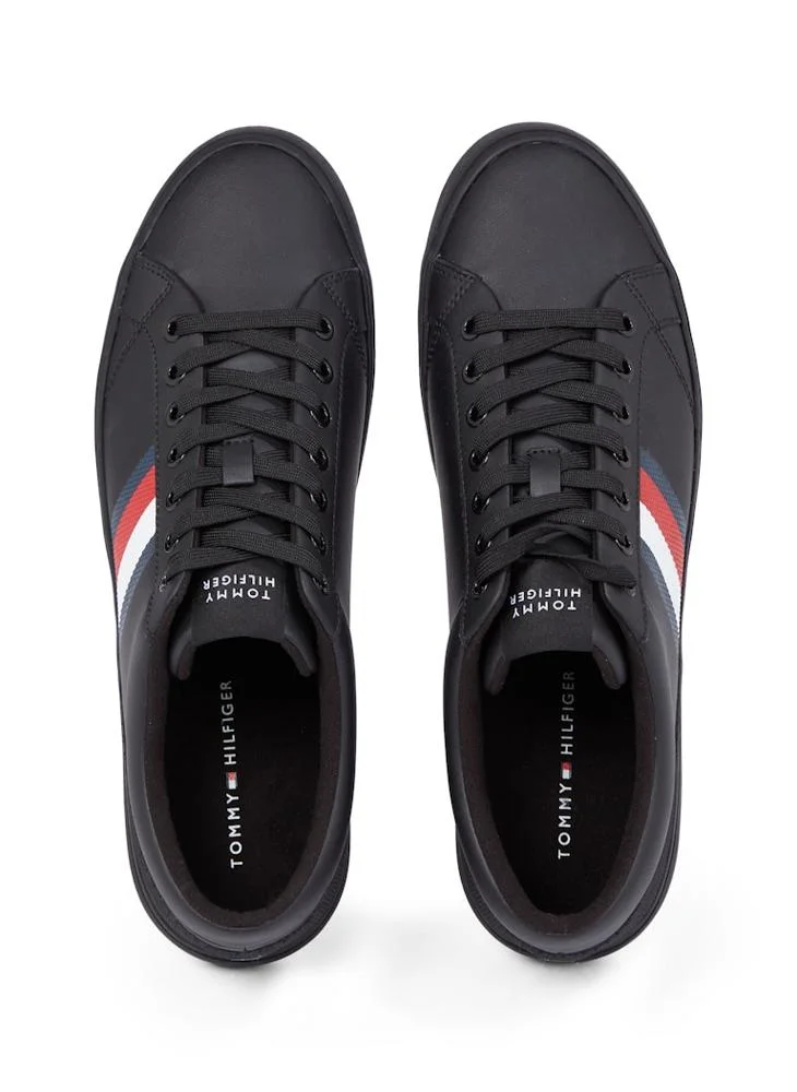 تومي هيلفيغر Casual Lase Up Low - Top Sneakers