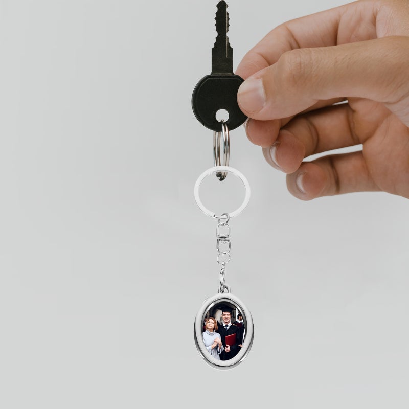 3Pcs Metal Photo Keychains Graduation Photo Frame Keychains Portable Picture Keychains - Image 2