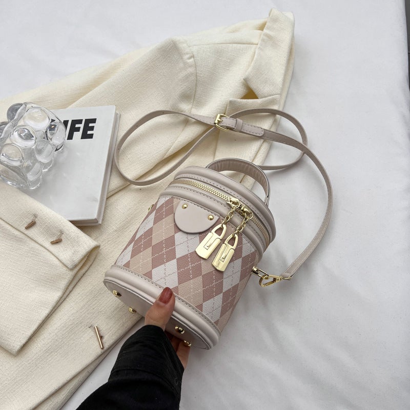 Popular Style Rhombic Cylinder Bag Women'S 2024 Women'S Bag Casual Crossbody Bag Portable Bucket Bag Women'S - Image 1